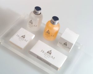 VASSOIO PER KIT CORTESIA IN PLEXIGLASS